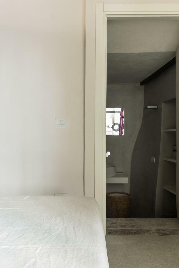 Le Scuderie Di Sant'Ambrogio Apartment Milan Exterior photo