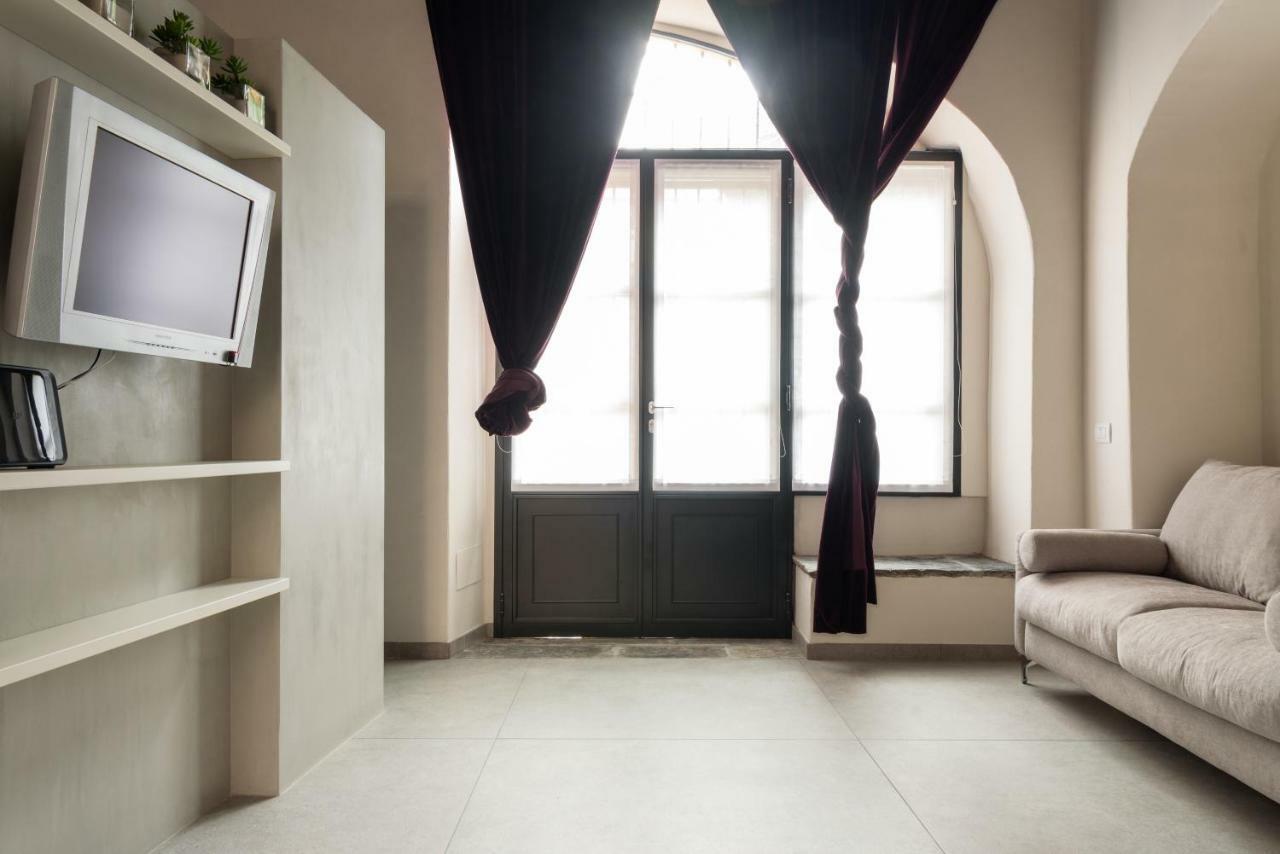 Le Scuderie Di Sant'Ambrogio Apartment Milan Exterior photo