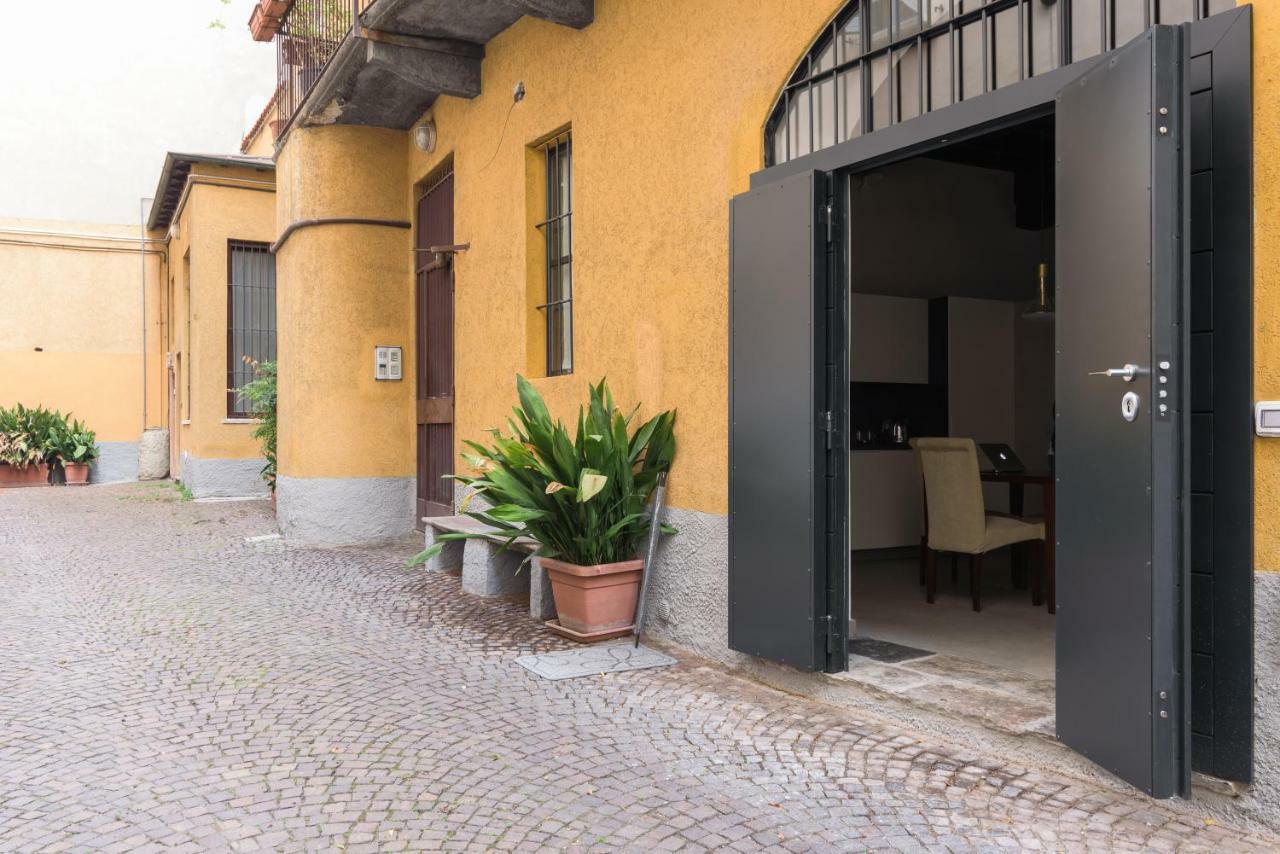 Le Scuderie Di Sant'Ambrogio Apartment Milan Exterior photo
